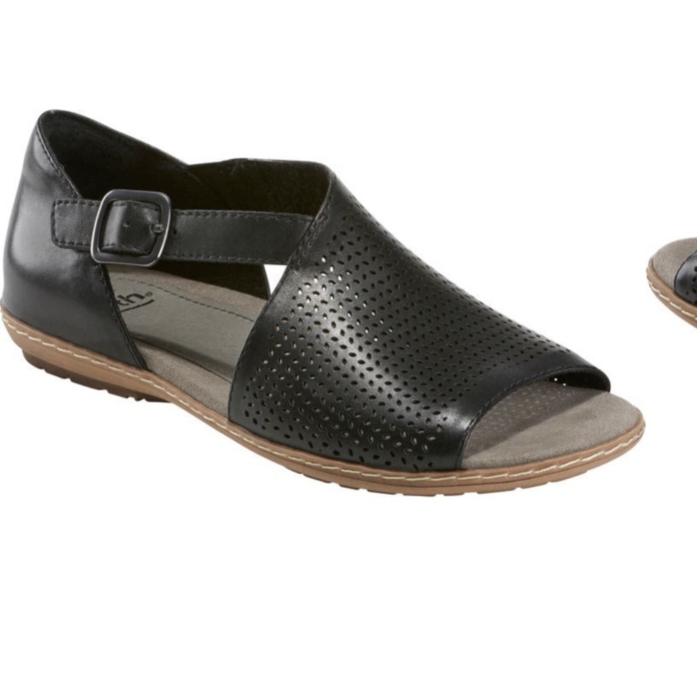 Earth ballston sandal
